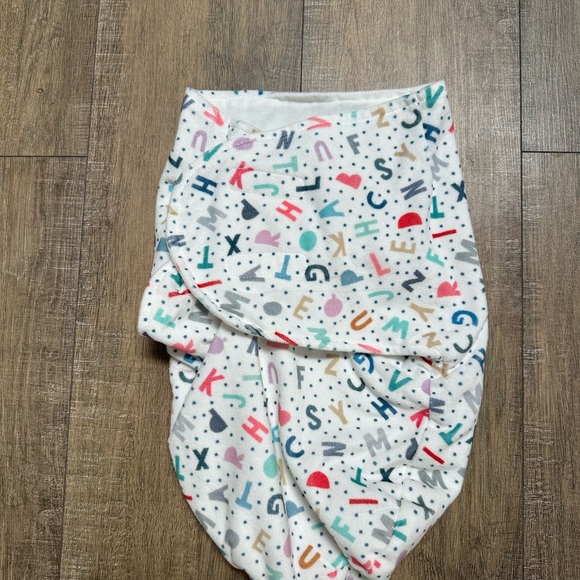 Swaddle bundle! - Picture 2 of 5